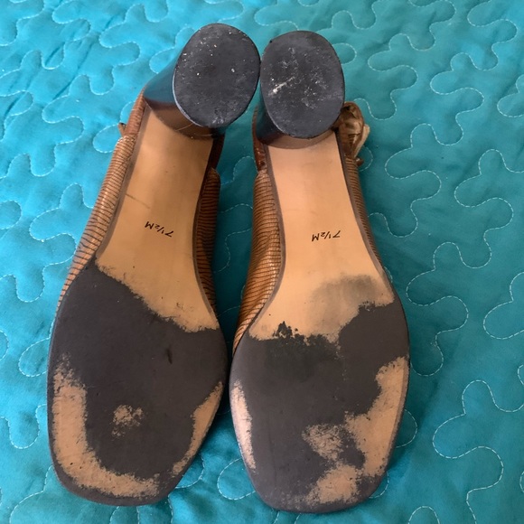 Enzo Angiolini -Leather Heel Sandals - Picture 12 of 15